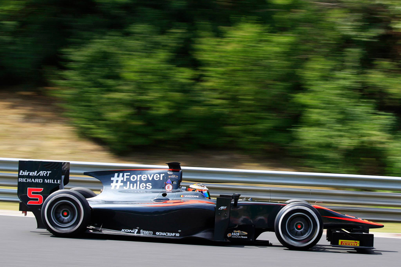 Illustration for article titled Totally nuts: Jenson Button to join Top Gear?